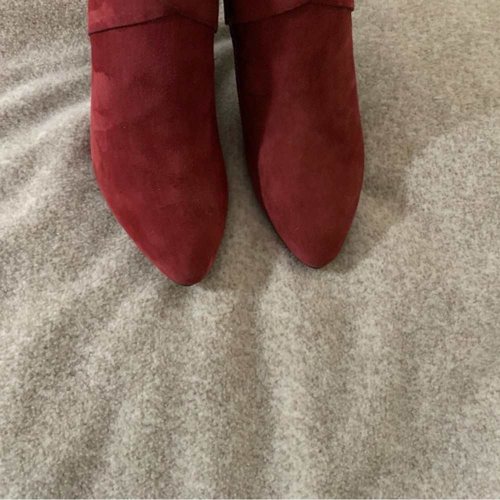 Nine West Cavanagh Burgundy Suede Ankle Boots - Picture 5 of 8